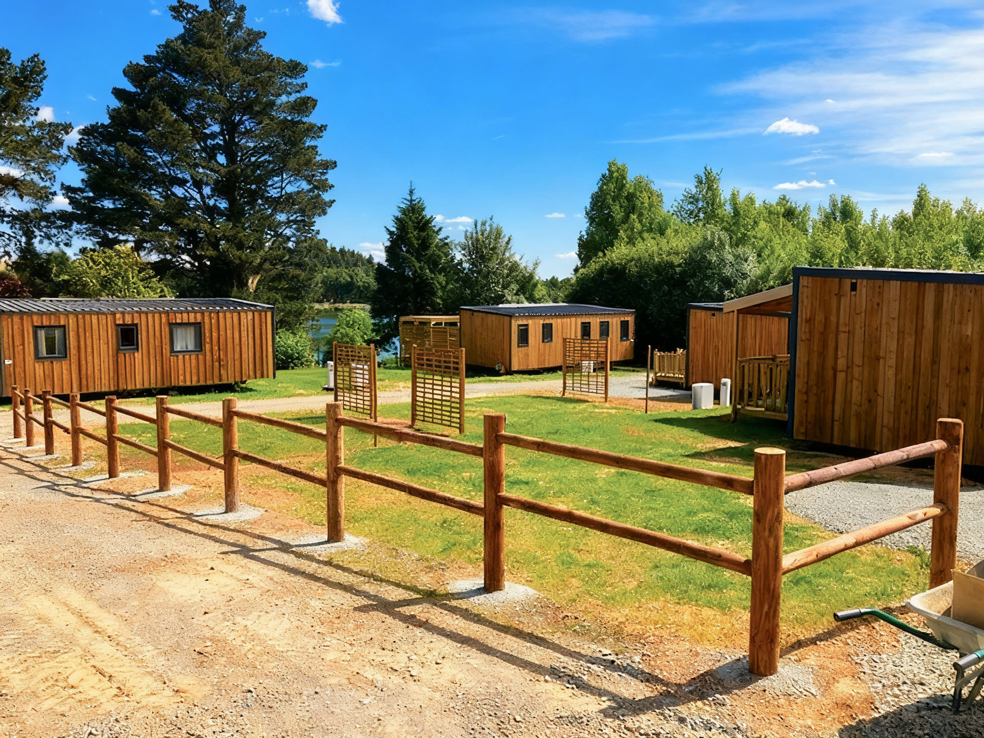 pouzauges camping forêt ensemble mobilhomes